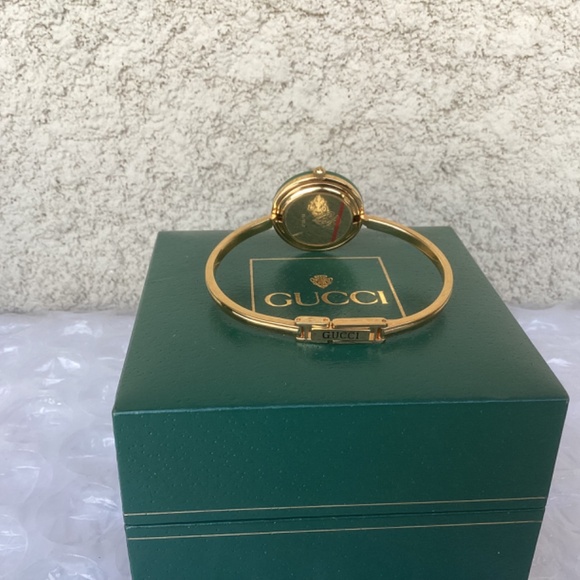 Vintage Gucci 11/12.2 Interchangeable Bezel Watch Near Mint Preowned Condition - Picture 16 of 16